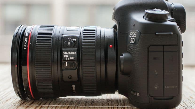 Best cameras for vlogging’. We prefer you do ‘cameras’ not camera. 4