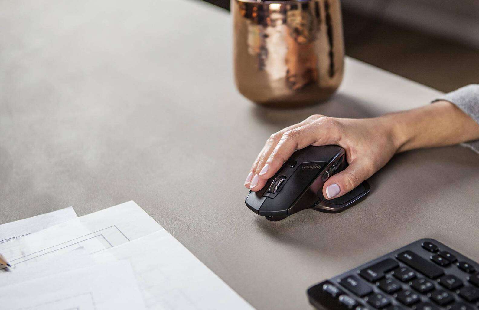 6 Spot-on Benefits of Using an Ergonomic Mouse- TechGeekers