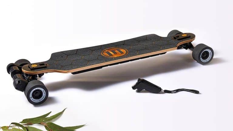 7 Reasons to Ditch Your Regular Longboard for an Electric Skateboard