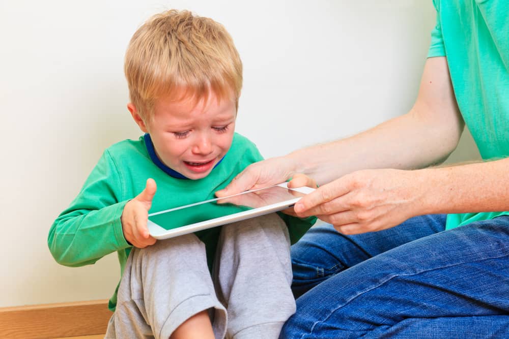 When Should You Introduce Your Kids to Digital Security? 1