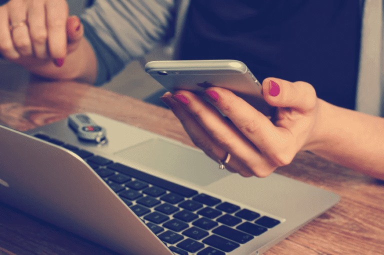 9 Technology Trends That Will Boost Business Growth in 2022 and Beyond