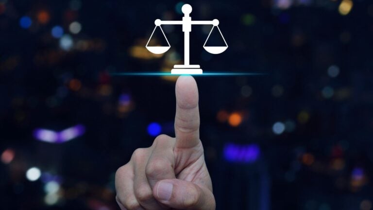 Using AI to Understand How Lawyers Negotiate Settlements